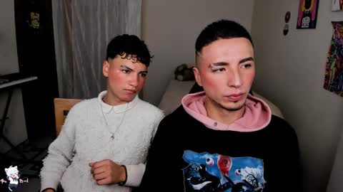 Snapshot of sweet_boys_xx chatting on 03-12-25, 11:20 CristianBrayan PVT OPEN online show from 03-12-25, 11:20