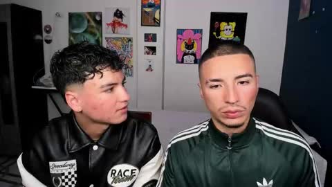 Snapshot of sweet_boys_xx chatting on 09-24-25, 01:25 CristianBrayan PVT OPEN online show from 09-24-25, 01:25