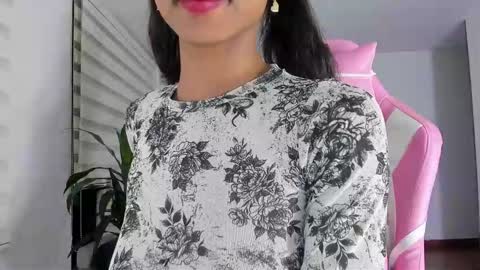 Snapshot of sweet_brunette88 chatting on 01-24-25, 03:22 sweet_brunette88 online show from 01-24-25, 03:22