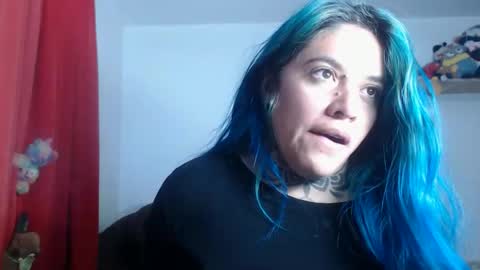 Bubbles online show from 05-11-26, 01:22