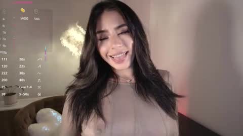 Snapshot of sweet_cami1 chatting on 07-14-26, 01:08 Camila online show from 07-14-26, 01:08