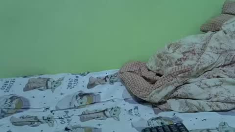 Snapshot of sweet_candie01 chatting on 09-20-25, 03:29 sweet_candie01 online show from 09-20-25, 03:29