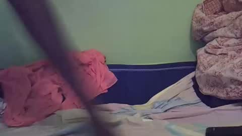 Snapshot of sweet_candie01 chatting on 11-13-25, 02:16 sweet_candie01 online show from 11-13-25, 02:16