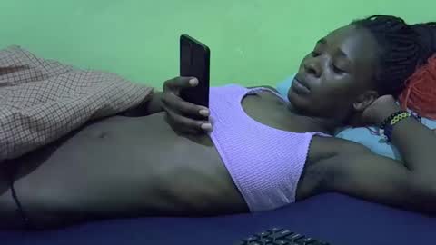 sweet_candie01 online show from 01-14-26, 03:39