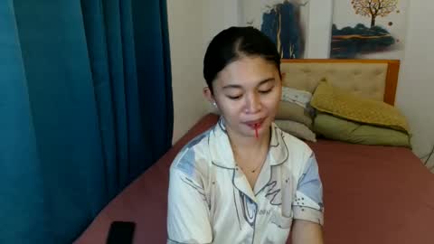 Snapshot of sweet_cassyxx chatting on 11-21-25, 03:11 sweet_cassyxx online show from 11-21-25, 03:11