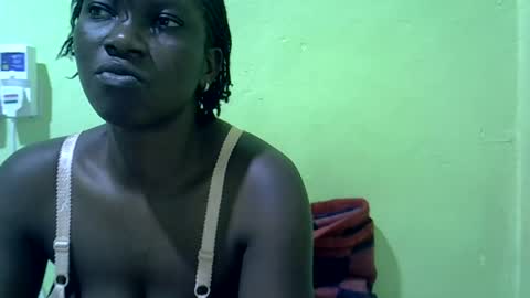 Snapshot of sweet_cherie1 chatting on 07-16-26, 06:58 sweet_cherie1 online show from 07-16-26, 06:58