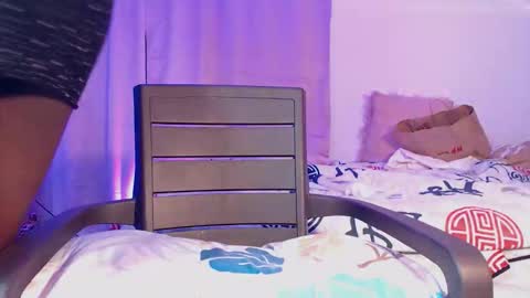 Snapshot of sweet_daniela_beauty chatting on 03-02-26, 06:25 online show from 03-02-26, 06:25