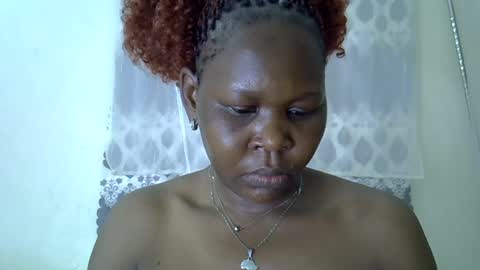 Snapshot of sweet_dori33 chatting on 06-18-26, 05:08 sweet_dori33 online show from 06-18-26, 05:08