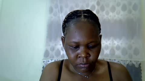Snapshot of sweet_dori33 chatting on 07-17-26, 10:33 sweet_dori33 online show from 07-17-26, 10:33