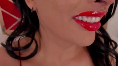 Snapshot of sweet_eliizabeth chatting on 05-30-26, 01:52 sweet_eliizabeth online show from 05-30-26, 01:52