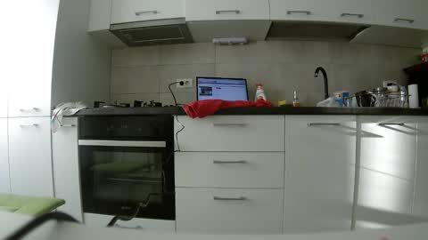 Snapshot of sweet_ella chatting on 02-24-25, 06:27 online show from 02-24-25, 06:27