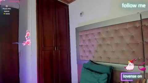  emmili  online show from 03-17-26, 12:08