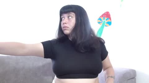 sweet_ferr online show from 08-08-26, 02:52