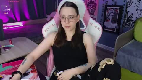 Alice online show from 12-03-25, 03:36