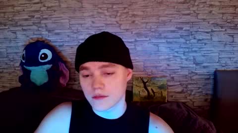 Snapshot of sweet_guys_ chatting on 11-27-25, 06:37 Jack online show from 11-27-25, 06:37