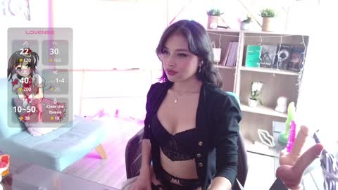 Snapshot of sweet_kaalisa chatting on 02-08-25, 01:22 KAALISA online show from 02-08-25, 01:22