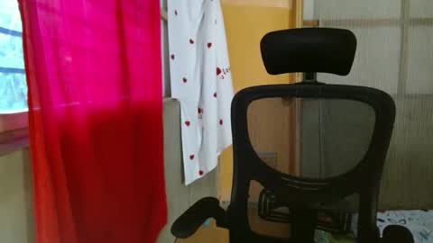 sweet_ky online show from 04-18-26, 05:33