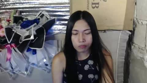 sweet_lady14 online show from 04-25-26, 02:47