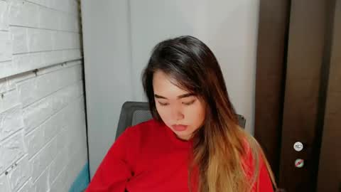 LAIKA online show from 12-16-24, 04:23