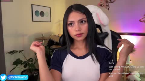 Snapshot of sweet_littleee chatting on 01-22-25, 12:27 free private online show from 01-22-25, 12:27