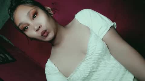 Snapshot of sweet_lover5 chatting on 10-07-25, 12:13 SWEET LOVE online show from 10-07-25, 12:13