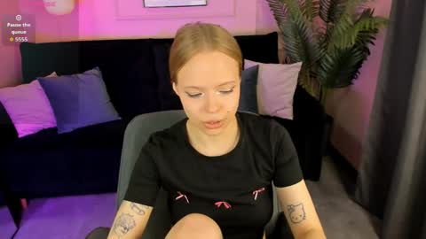 Lucy online show from 05-23-26, 02:10