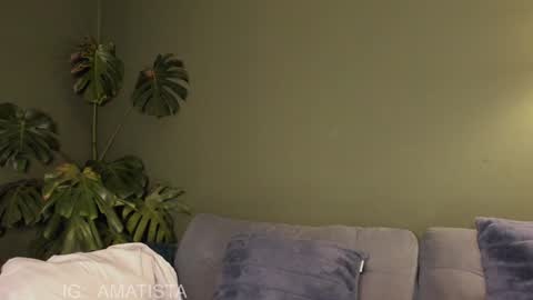 Snapshot of sweet_mara_cat chatting on 01-22-25, 12:59 Mor online show from 01-22-25, 12:59