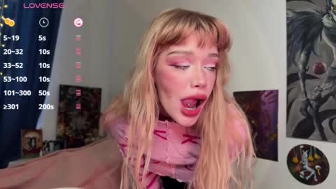 Snapshot of sweet_melissa133 chatting on 03-04-25, 03:15 Melissa. Join me on Fansly link in social medias online show from 03-04-25, 03:15