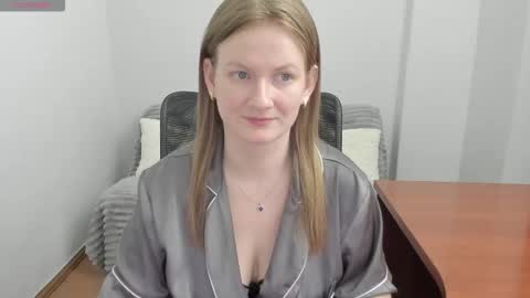 Mila online show from 03-23-26, 12:47