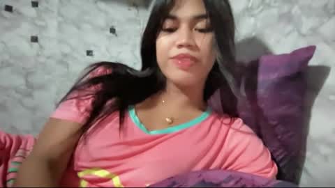 Snapshot of sweet_melonxxx chatting on 05-03-26, 10:49 Melon online show from 05-03-26, 10:49