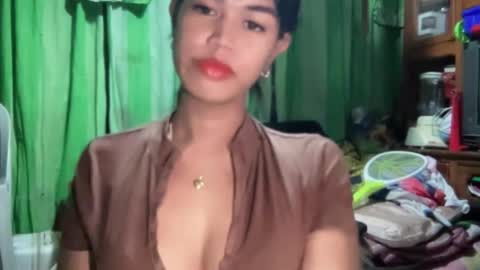 Snapshot of sweet_melonxxx chatting on 05-25-26, 04:46 Melon online show from 05-25-26, 04:46