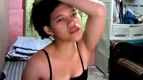 Snapshot of sweet_milkshake2004 chatting on 10-04-25, 01:25 sweet_milkshake2004 online show from 10-04-25, 01:25