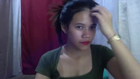 Snapshot of sweet_milkshake2004 chatting on 10-05-25, 04:11 sweet_milkshake2004 online show from 10-05-25, 04:11