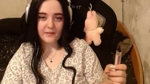 sweet_my_dream online show from 10-06-25, 03:20