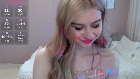 sweet_nicole_333 online show from 03-08-25, 01:14