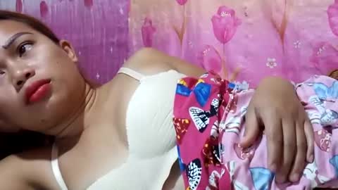 Nina online show from 02-26-25, 05:20