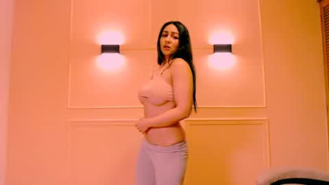 My name is Catalina. Please say hello I like to chat with you. If you have requests please use tip online show from 01-13-26, 03:23