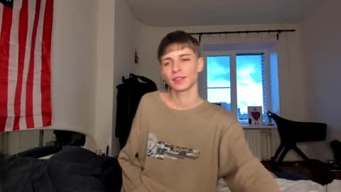 kira online show from 12-31-24, 01:19