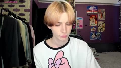 kira online show from 06-14-26, 05:37