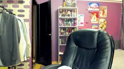 kira online show from 07-02-26, 08:37