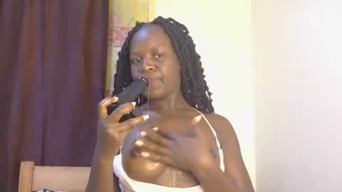 sweet peachy online show from 06-03-26, 12:02