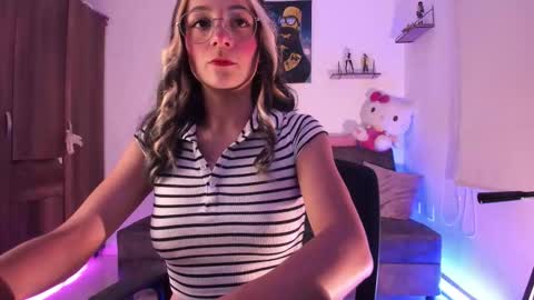 Snapshot of sweet_penny_ chatting on 09-21-25, 11:50 Penny online show from 09-21-25, 11:50