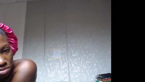 Nancy online show from 12-18-24, 09:04