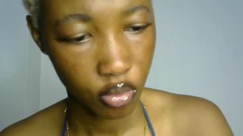 Snapshot of sweet_pussy04 chatting on 06-17-26, 04:26 sweet girl online show from 06-17-26, 04:26