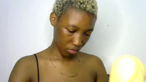 Snapshot of sweet_pussy04 chatting on 07-20-26, 11:29 sweet girl online show from 07-20-26, 11:29