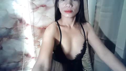 Snapshot of sweet_ruby1994 chatting on 09-25-25, 09:51 RUBY online show from 09-25-25, 09:51