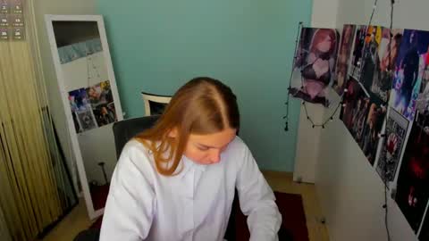 Snapshot of sweet_sabriina chatting on 03-03-25, 06:59 Sabina online show from 03-03-25, 06:59