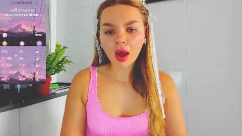Snapshot of sweet_sabriina chatting on 07-12-26, 06:37 Sabina online show from 07-12-26, 06:37