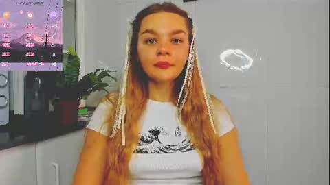 Snapshot of sweet_sabriina chatting on 07-19-26, 06:28 Sabina online show from 07-19-26, 06:28