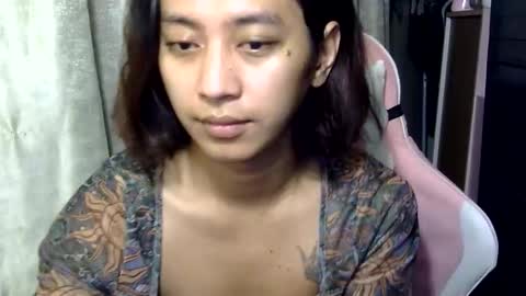 Snapshot of sweet_sammyyy chatting on 11-23-25, 11:43 Sammy online show from 11-23-25, 11:43